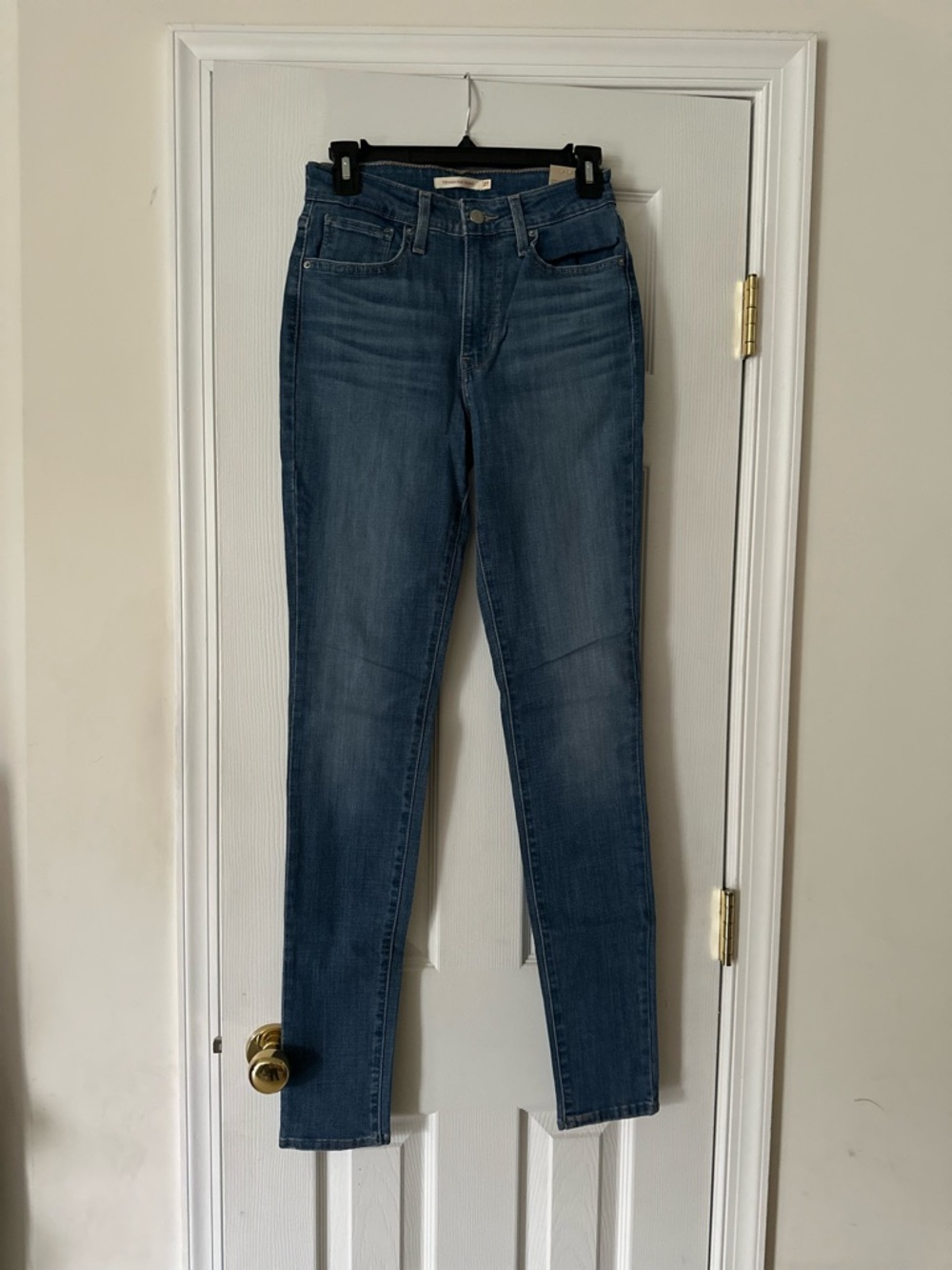 NWT Levi's 721 High Rise Skinny Jeans Size 27/34